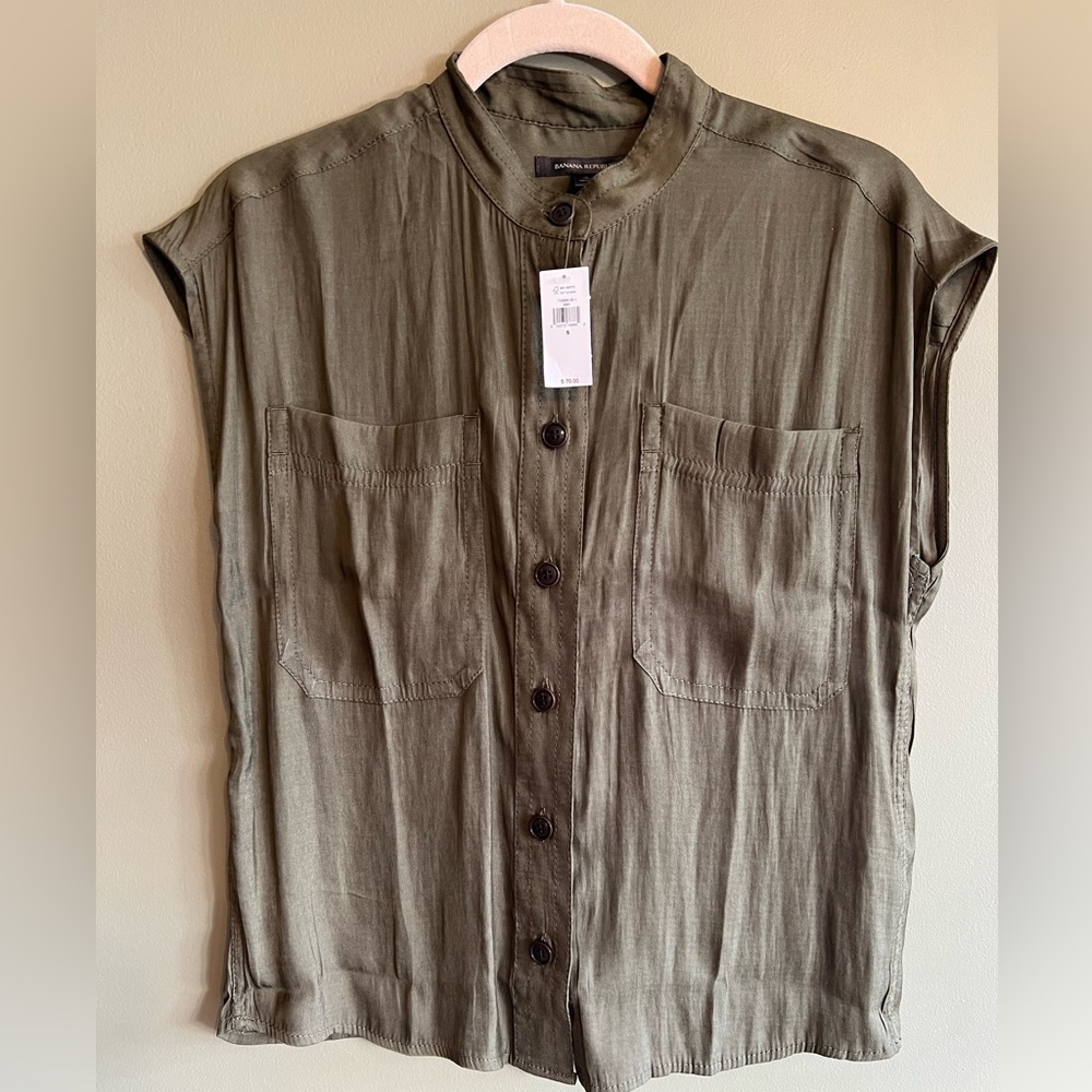 NWT Short Sleeve Utility Shirt
